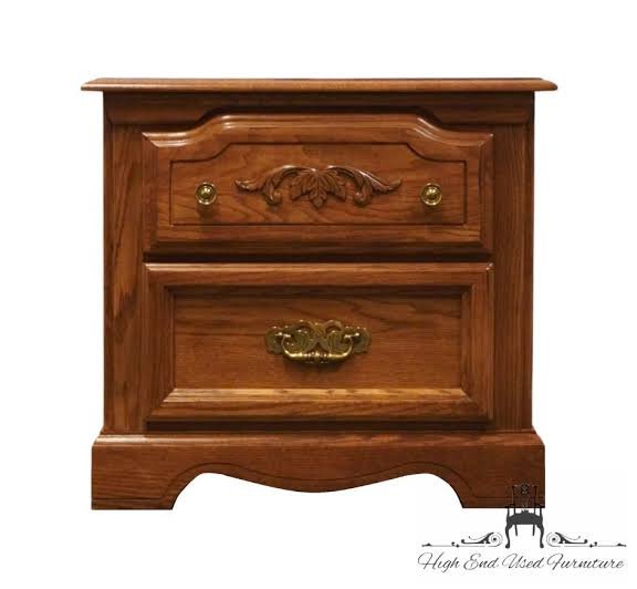 Broyhill Lakeview Nightstand